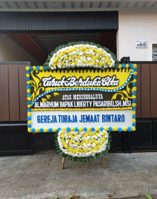 Papan Bunga Duka di Mariana